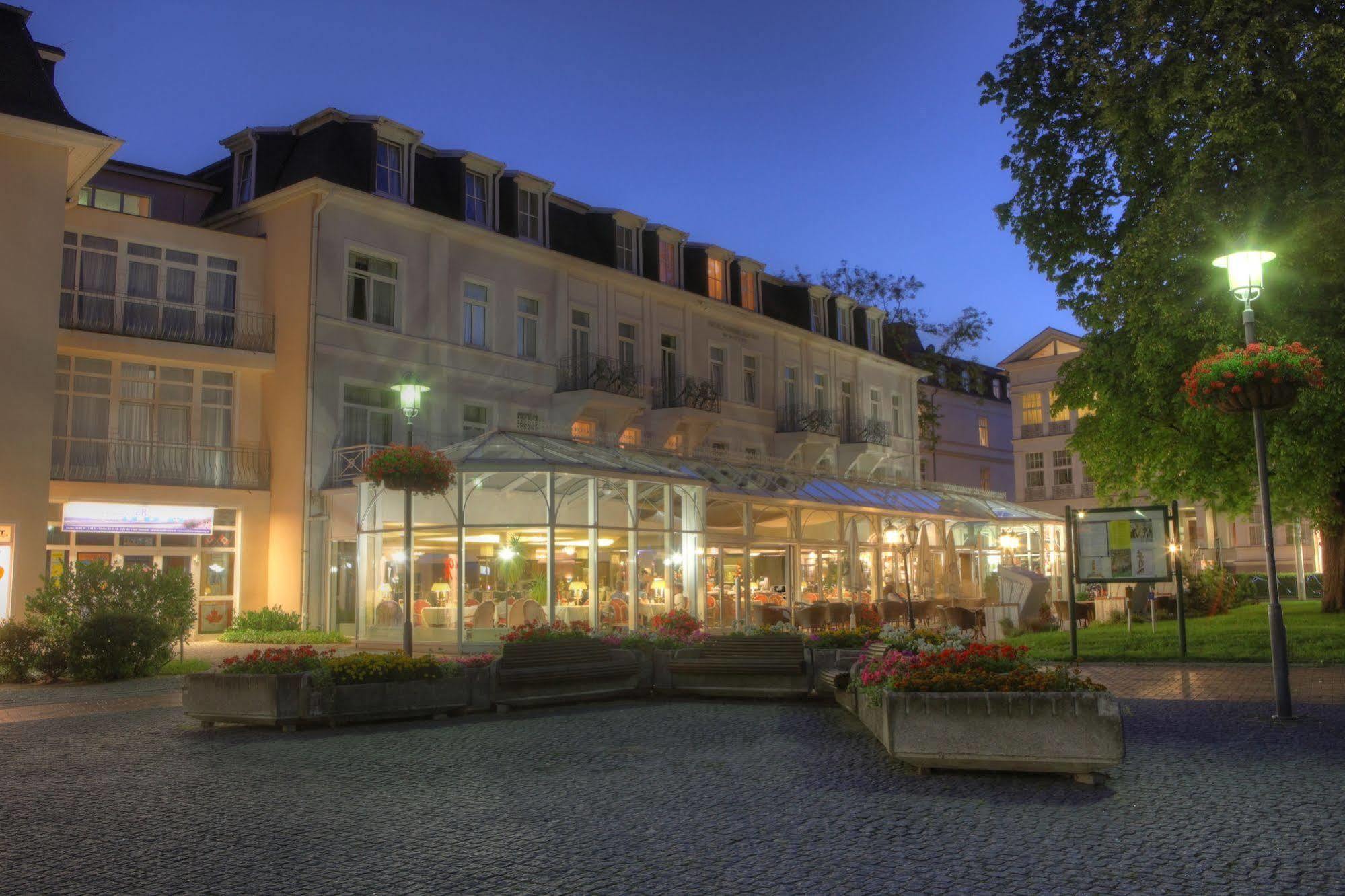 Seetelhotel Pommerscher Hof Heringsdorf (Usedom) Exterior foto